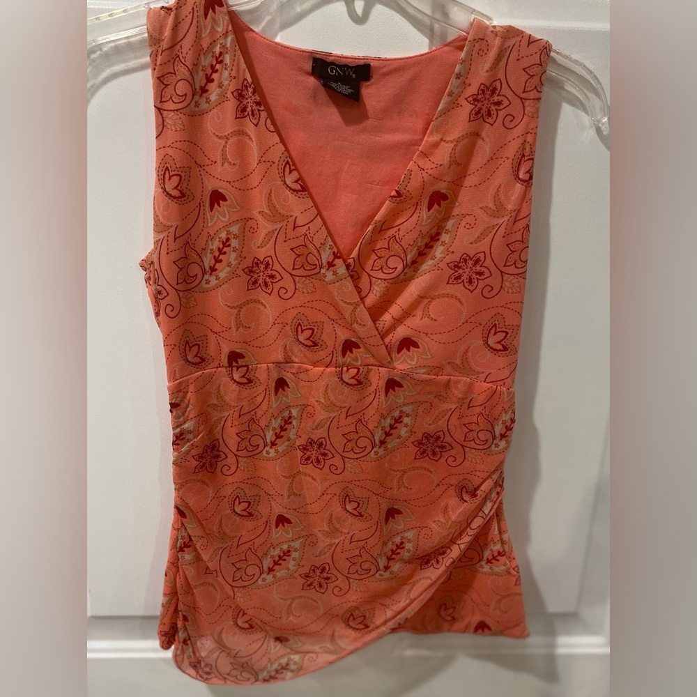 GNW Coral Sleeveless Top with Floral Pattern